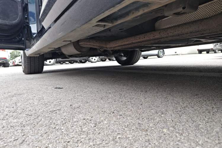 Used GAC Trumpchi M6 2021 PRO 270T Automatic Luxury Edition Left Side Sill
