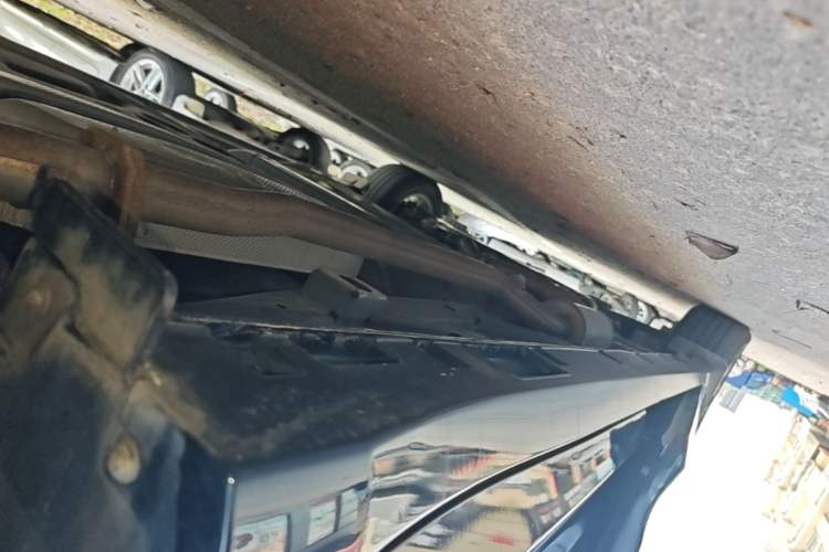 Used GAC Trumpchi M6 2021 270T DCT Elite Edition (7-seater) Left Side Sill