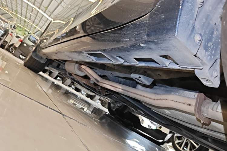 Used GAC Trumpchi M6 2021 PRO 270T DCT Luxury Edition Left Side Sill