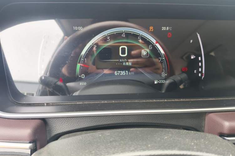 Used GAC Trumpchi M6 2021 270T DCT Prestige Edition (7-seater) Odometer Close Up