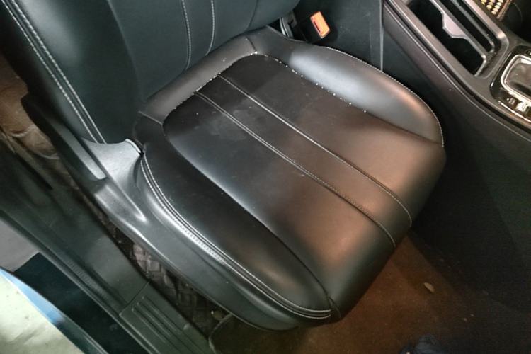 Used GAC Trumpchi M6 2021 PRO 270T DCT Elite Edition Right Front Seat