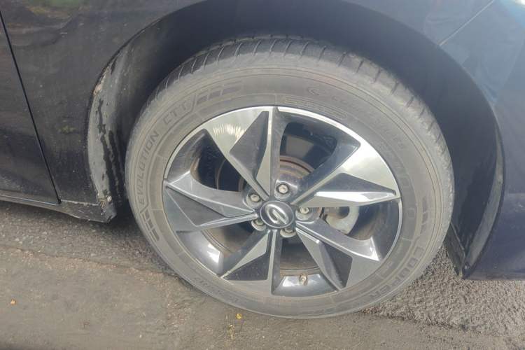Used GAC Trumpchi M6 2021 270T DCT Luxury Edition (7-seater) Right Front Wheel Hub
