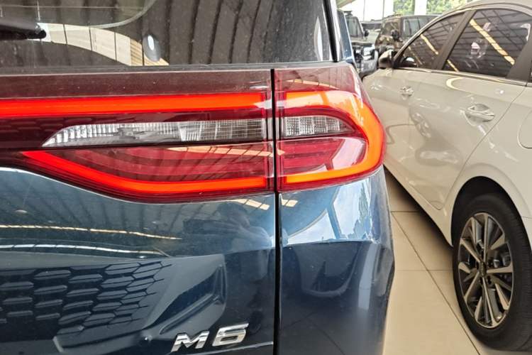 Used GAC Trumpchi M6 2021 PRO 270T DCT Luxury Edition Right Rear Taillight