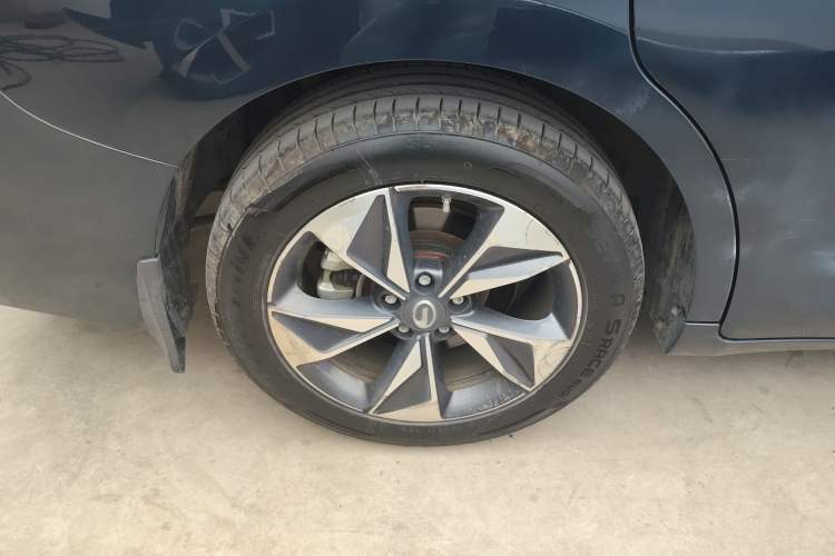 Used GAC Trumpchi M6 2021 PRO 270T DCT Luxury Edition Right Rear Wheel Hub