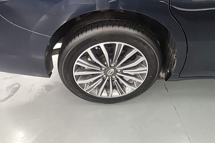 Used GAC Trumpchi M6 2021 270T DCT Luxury Edition (7-seater) Right Rear Wheel Hub