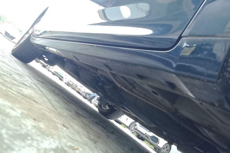 Used GAC Trumpchi M6 2021 270T DCT Luxury Edition (7 Seats) Right Side Sill