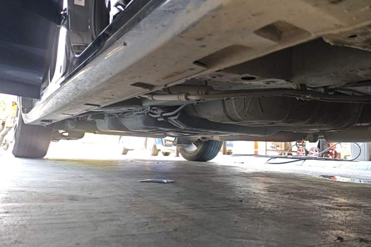 Used GAC Trumpchi M6 2021 PRO 270T Automatic Luxury Edition Right Side Sill