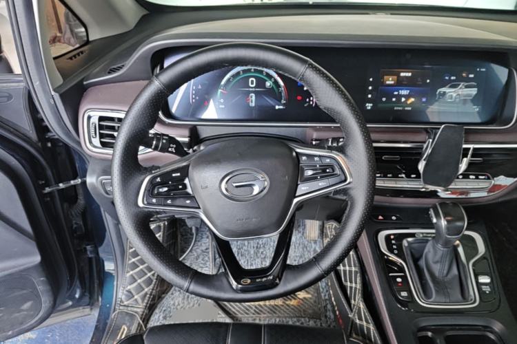 Used GAC Trumpchi M6 2021 PRO 270T Automatic Luxury Edition Steering Wheel