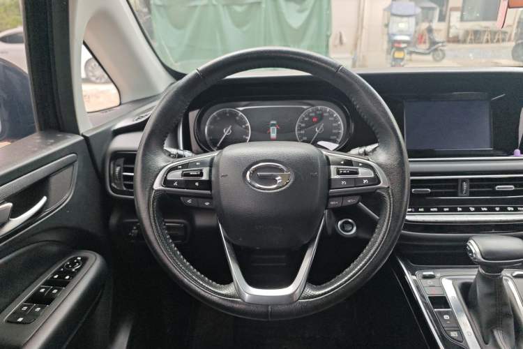 Used GAC Trumpchi M6 2021 270T DCT Luxury Edition (7-seater) Steering Wheel