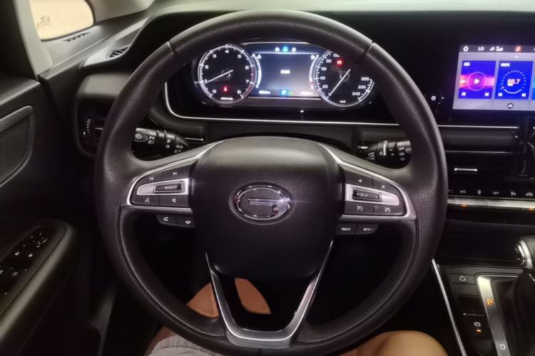 Used GAC Trumpchi M6 2021 270T DCT Luxury Edition (7 Seats) Steering Wheel