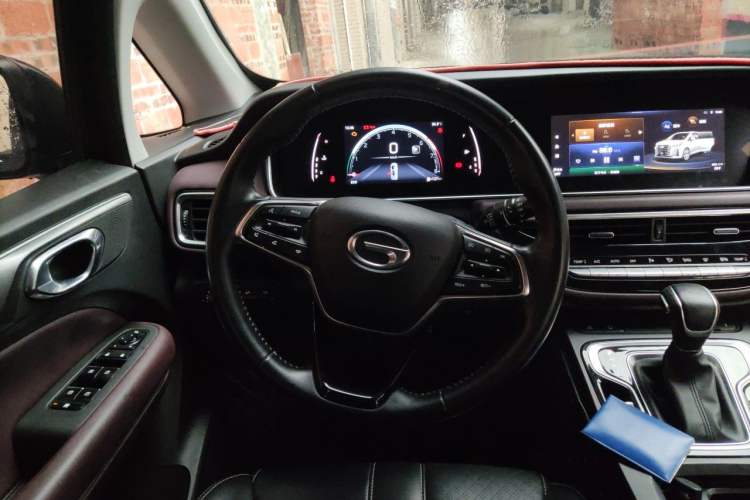 Used GAC Trumpchi M6 2021 PRO 270T DCT Luxury Edition Steering Wheel