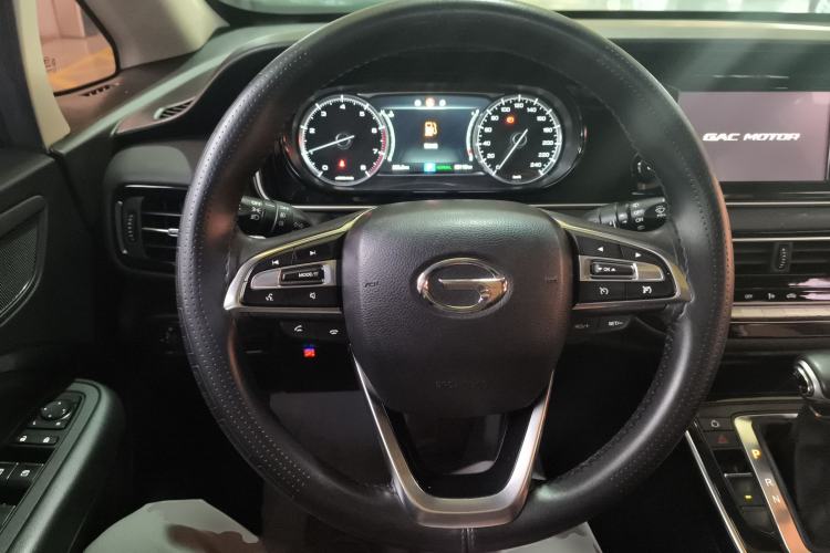Used GAC Trumpchi M6 2021 270T DCT Luxury Edition (7 Seats) Steering Wheel