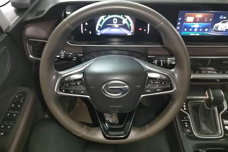 Used GAC Trumpchi M6 2021 PRO 270T DCT Elite Edition Steering Wheel