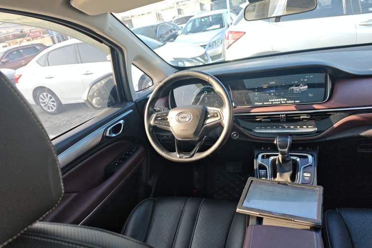 Used GAC Trumpchi M6 2021 PRO 270T DCT Luxury Edition Steering Wheel