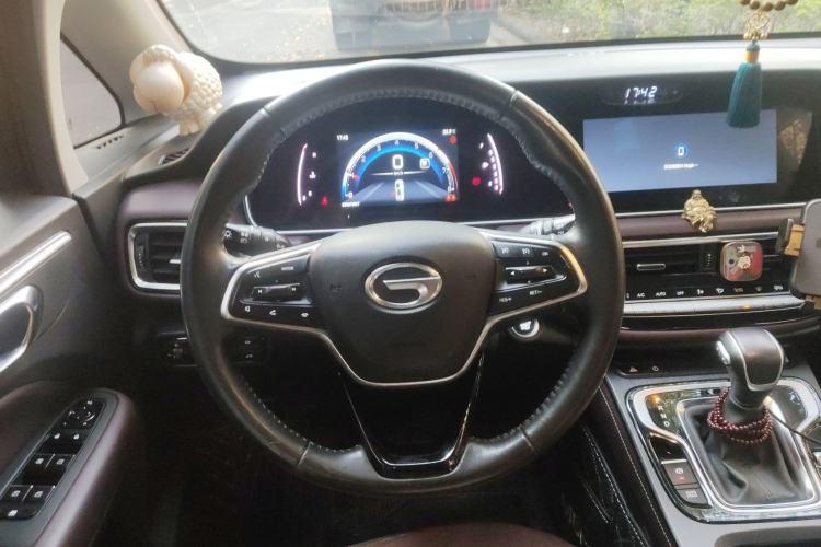 Used GAC Trumpchi M6 2021 PRO 270T Automatic Luxury Edition Steering Wheel