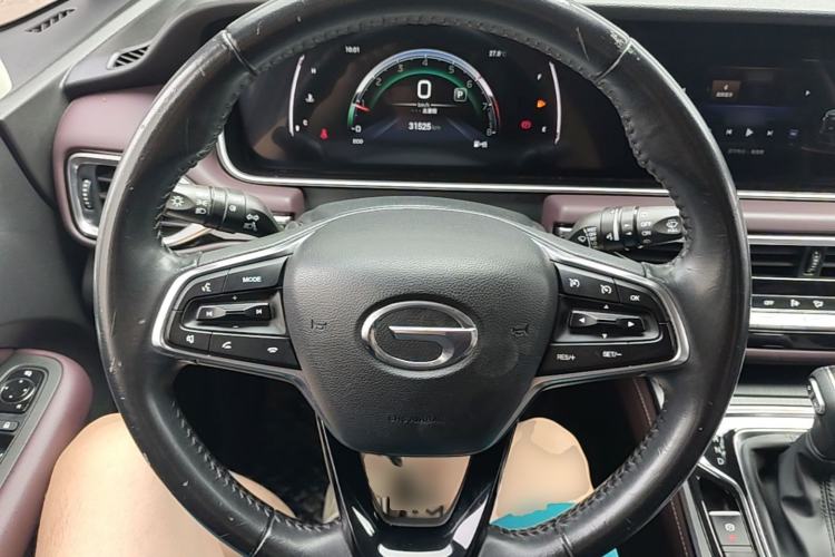 Used GAC Trumpchi M6 2021 PRO 270T DCT Luxury Edition Steering Wheel