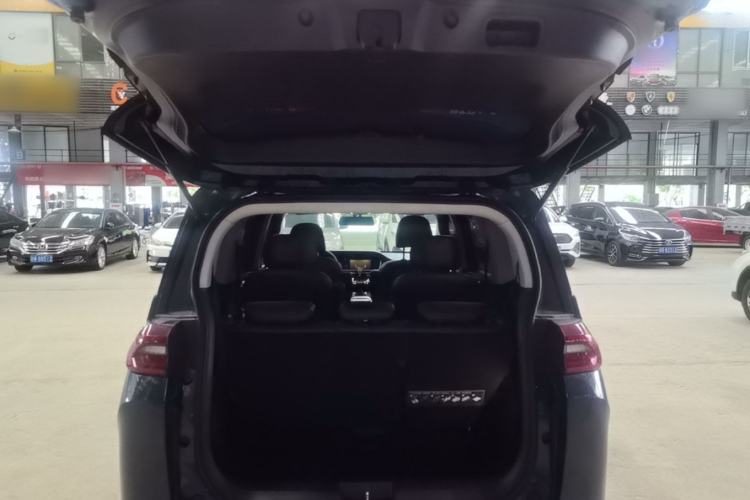 Used GAC Trumpchi M6 2021 270T DCT Luxury Edition (7 Seats) Trunk