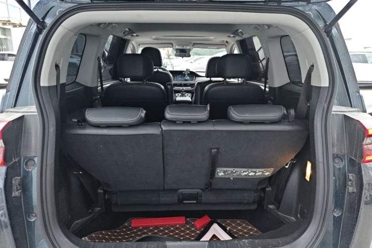 Used GAC Trumpchi M6 2021 PRO 270T Automatic Luxury Edition Trunk