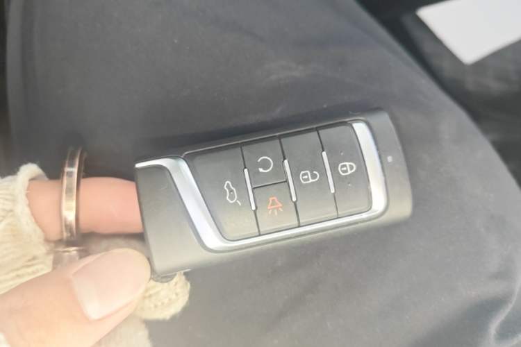 Used GAC Trumpchi M6 2021 270T DCT Luxury Edition (7 Seats) Vehicle Key