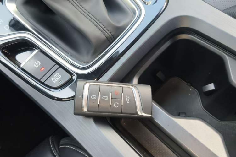 Used GAC Trumpchi M6 2021 270T DCT Prestige Edition (7-seater) Vehicle Key