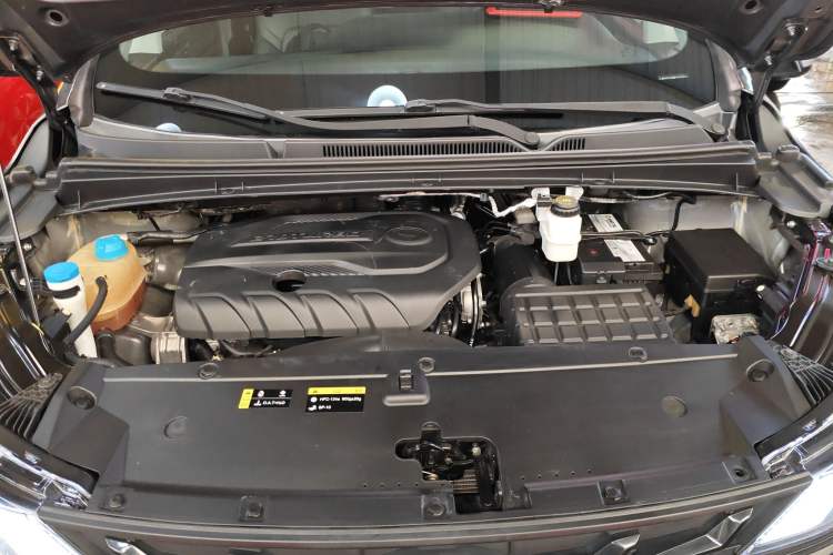 Used GAC Trumpchi M6 2021 PRO 270T DCT Luxury Edition Engine Bay