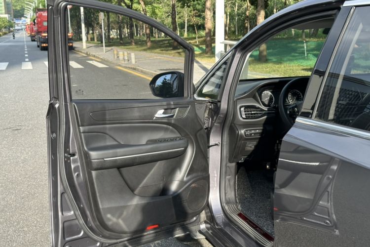 Used GAC Trumpchi M6 2021 270T DCT Luxury Edition (7-seater) Interior 1