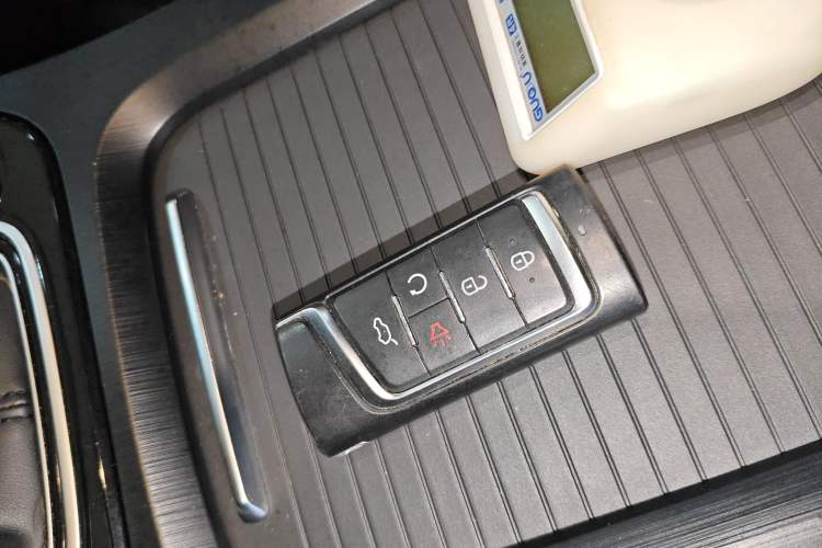 Used GAC Trumpchi M6 2021 PRO 270T DCT Luxury Edition Interior 1