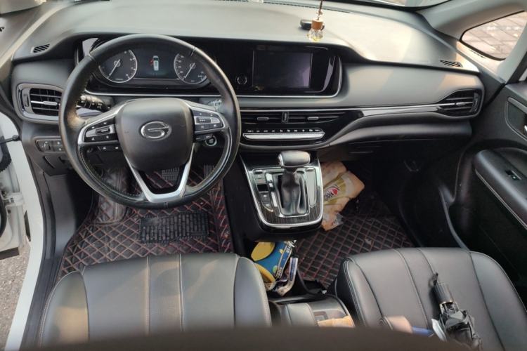 Used GAC Trumpchi M6 2021 270T DCT Luxury Edition (7-seater) Interior 2