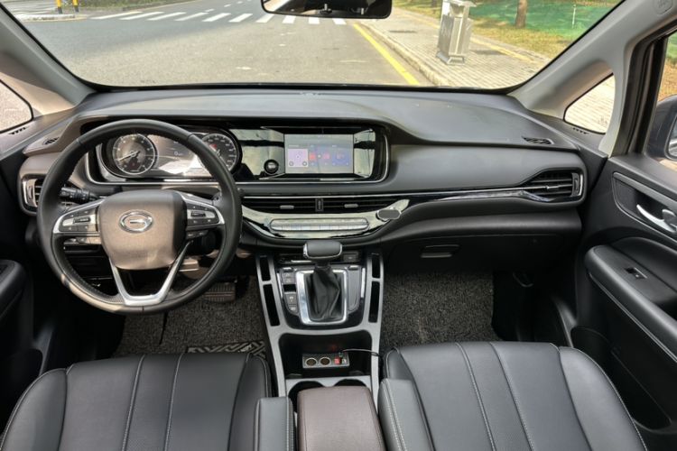 Used GAC Trumpchi M6 2021 270T DCT Luxury Edition (7-seater) Interior 2