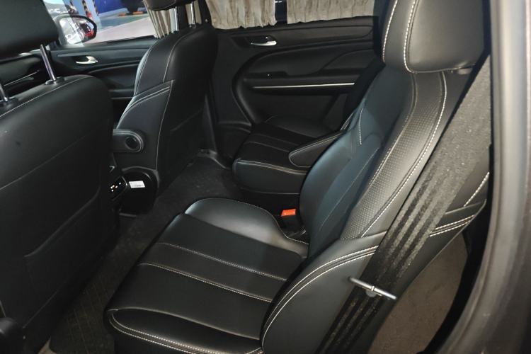 Used GAC Trumpchi M6 2021 270T DCT Luxury Edition (7-seater) Interior 4