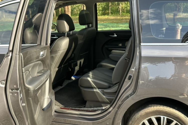 Used GAC Trumpchi M6 2021 270T DCT Luxury Edition (7-seater) Interior 4
