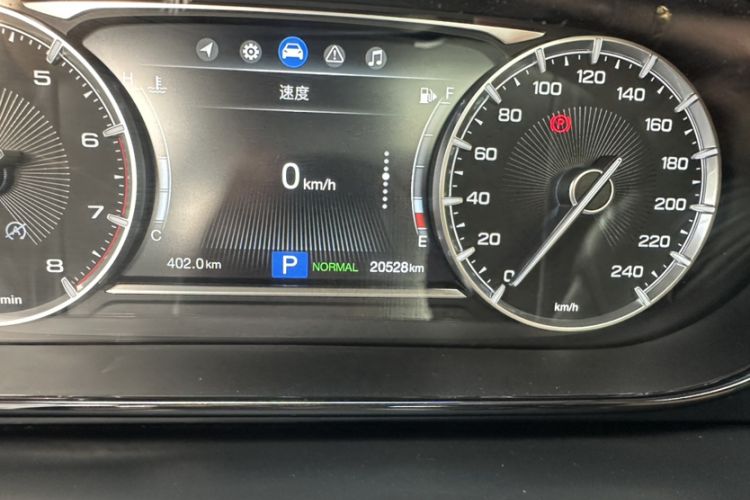 Used GAC Trumpchi M6 2021 270T DCT Luxury Edition (7-seater) Odometer Close Up