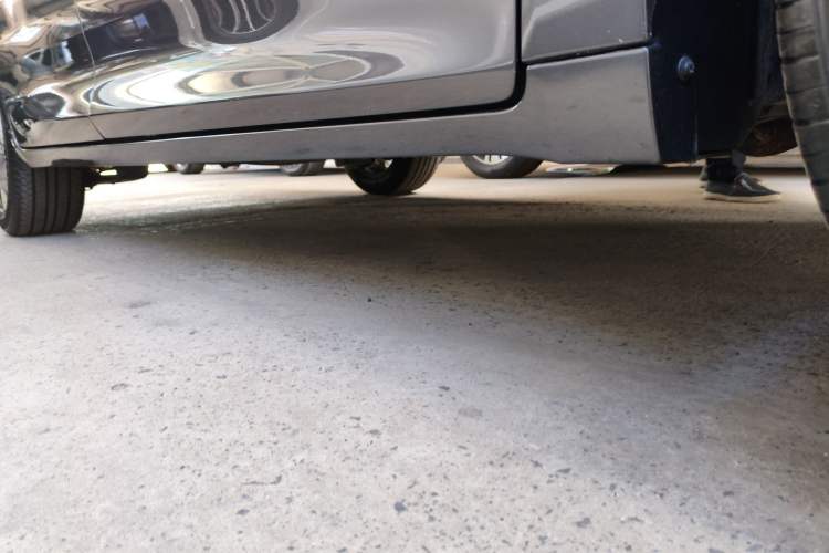 Used GAC Trumpchi M6 2021 PRO 270T DCT Luxury Edition Right Side Sill