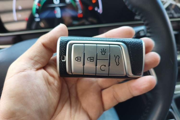 Used GAC Trumpchi M6 2021 PRO 270T DCT Luxury Edition Vehicle Key
