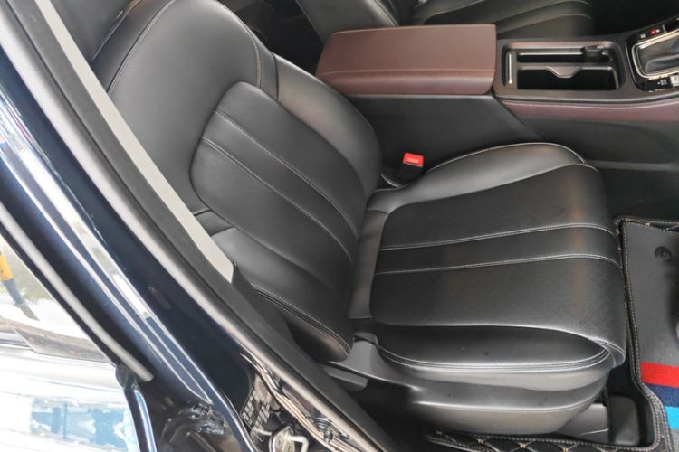 Used GAC Trumpchi M6 2021 PRO 270T DCT Luxury Edition Right Front Seat