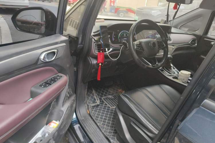 Used GAC Trumpchi M6 2021 PRO 270T DCT Luxury Edition Driver Seat