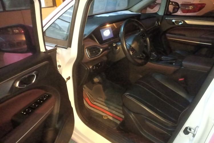 Used GAC Trumpchi M6 2021 PRO 270T DCT Luxury Edition Interior 3