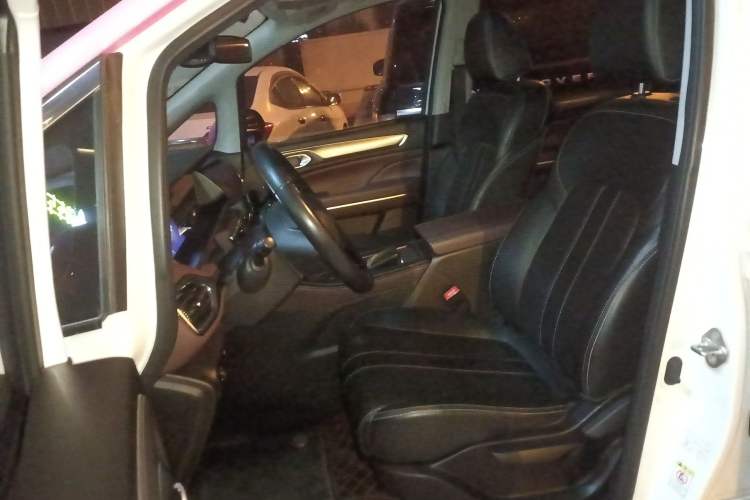 Used GAC Trumpchi M6 2021 PRO 270T DCT Luxury Edition Left Front Seat