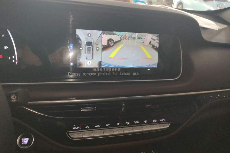 Used GAC Trumpchi M6 2021 PRO 270T DCT Luxury Edition Audio And AC Panel