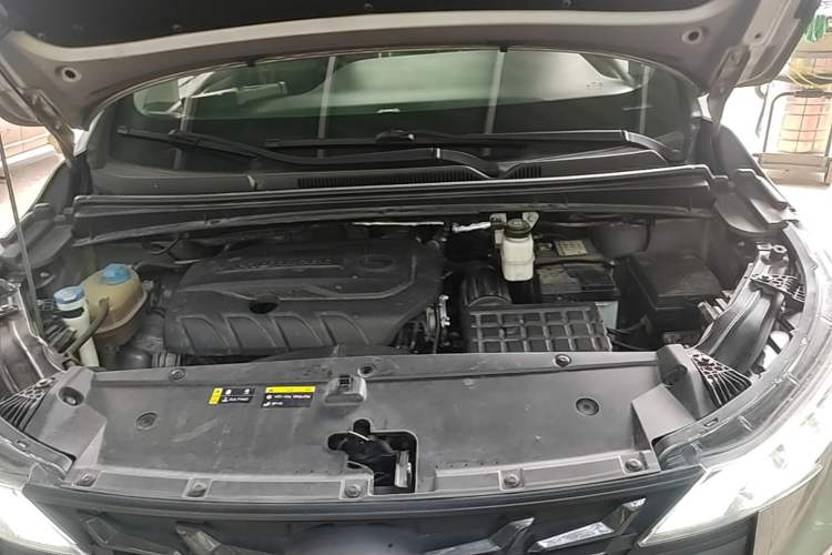 Used GAC Trumpchi M6 2021 270T DCT Elite Edition (7-seater) Engine Bay