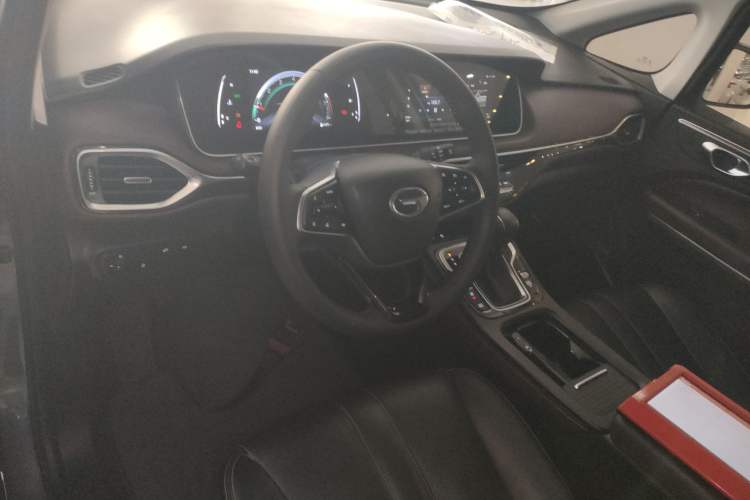 Used GAC Trumpchi M6 2021 PRO 270T DCT Luxury Edition Interior 2