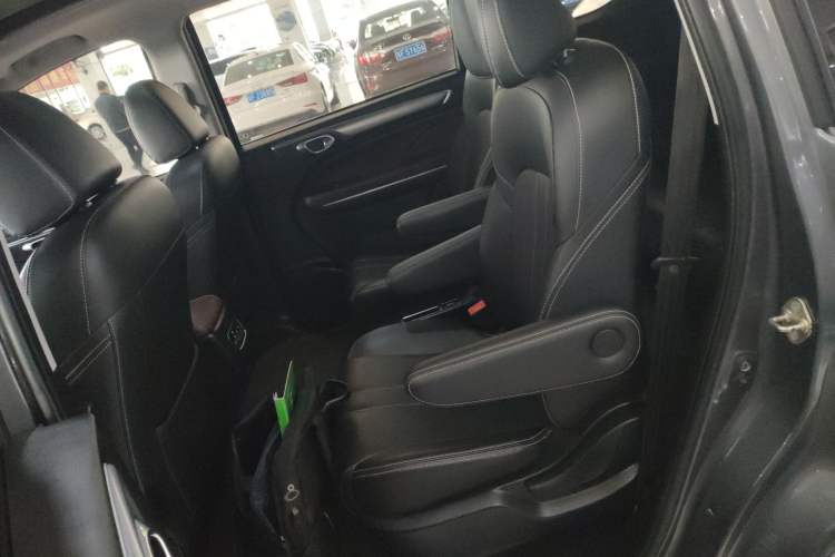 Used GAC Trumpchi M6 2021 PRO 270T DCT Luxury Edition Interior 4