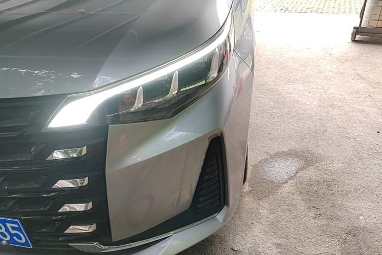 Used GAC Trumpchi M6 2021 270T DCT Elite Edition (7-seater) Left Front Headlight