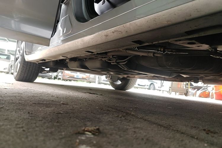 Used GAC Trumpchi M6 2021 270T DCT Elite Edition (7-seater) Right Side Sill