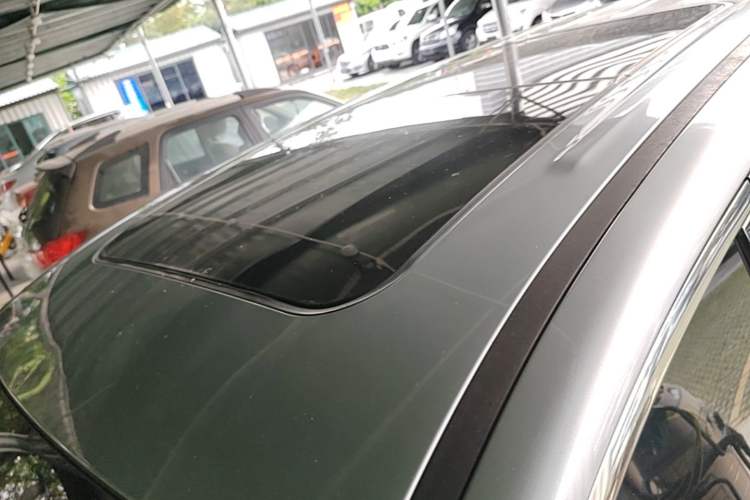 Used GAC Trumpchi M6 2021 270T DCT Elite Edition (7-seater) Roof
