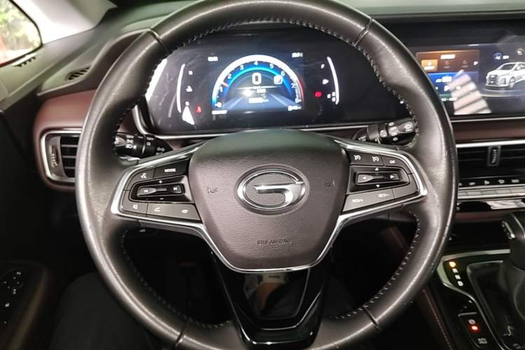 Used GAC Trumpchi M6 2021 270T DCT Elite Edition (7-seater) Steering Wheel