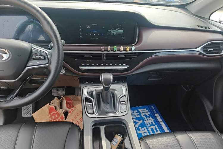 Used GAC Trumpchi M6 2021 PRO 270T Automatic Luxury Edition Audio And AC Panel