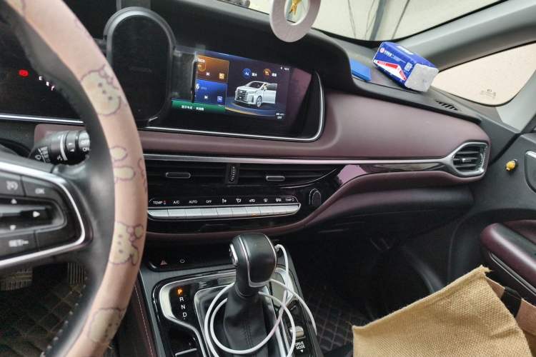 Used GAC Trumpchi M6 2021 PRO 270T DCT Luxury Edition Audio And AC Panel