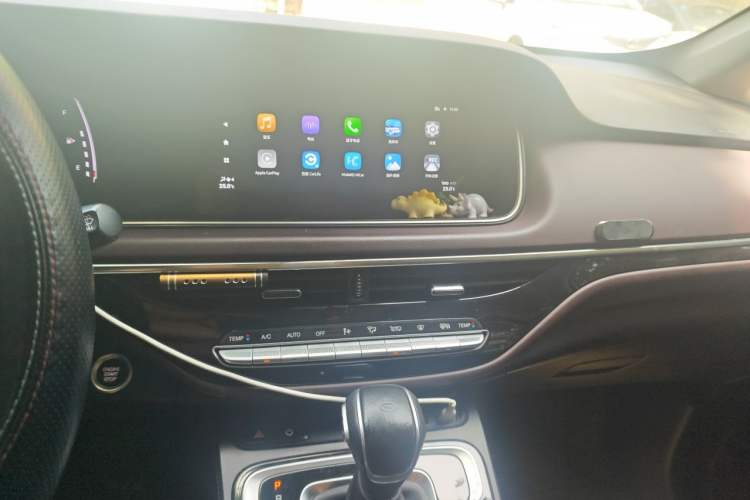 Used GAC Trumpchi M6 2021 PRO 270T DCT Luxury Edition Audio And AC Panel