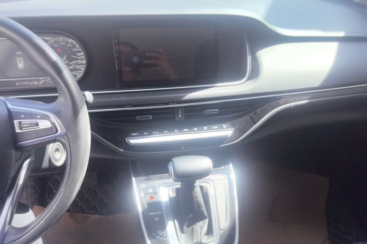 Used GAC Trumpchi M6 2021 270T DCT Elite Edition (7-seater) Audio And AC Panel